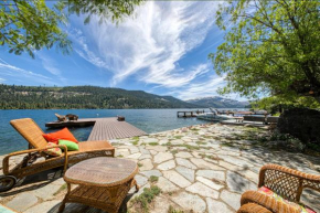 Lake Front Family Home at Donner